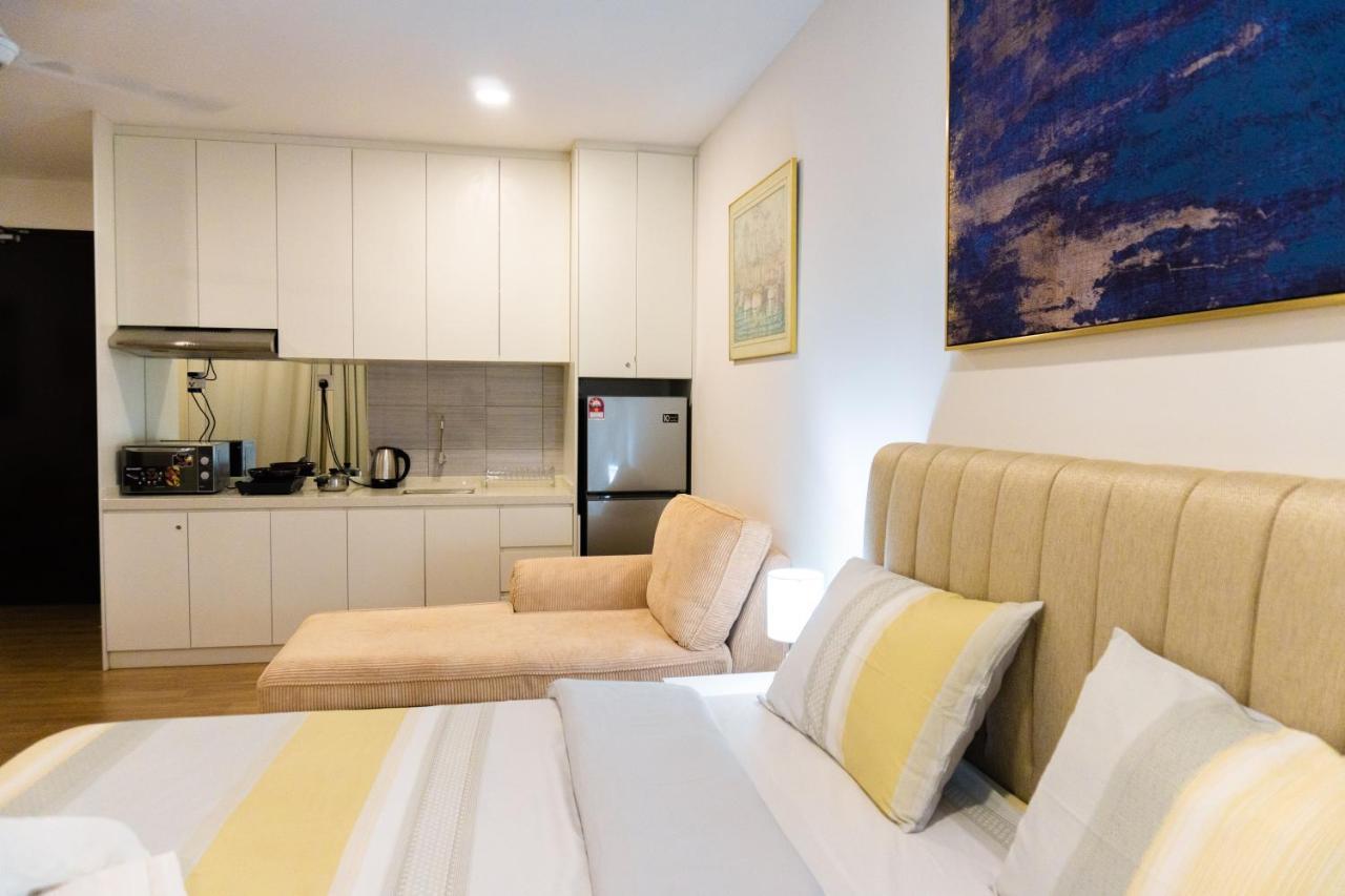 Apple Home 2 At Menara Simfoni, King Size Bed, Cheras, Nexflix, Wifi, Parking Seri Kembangan Bagian luar foto