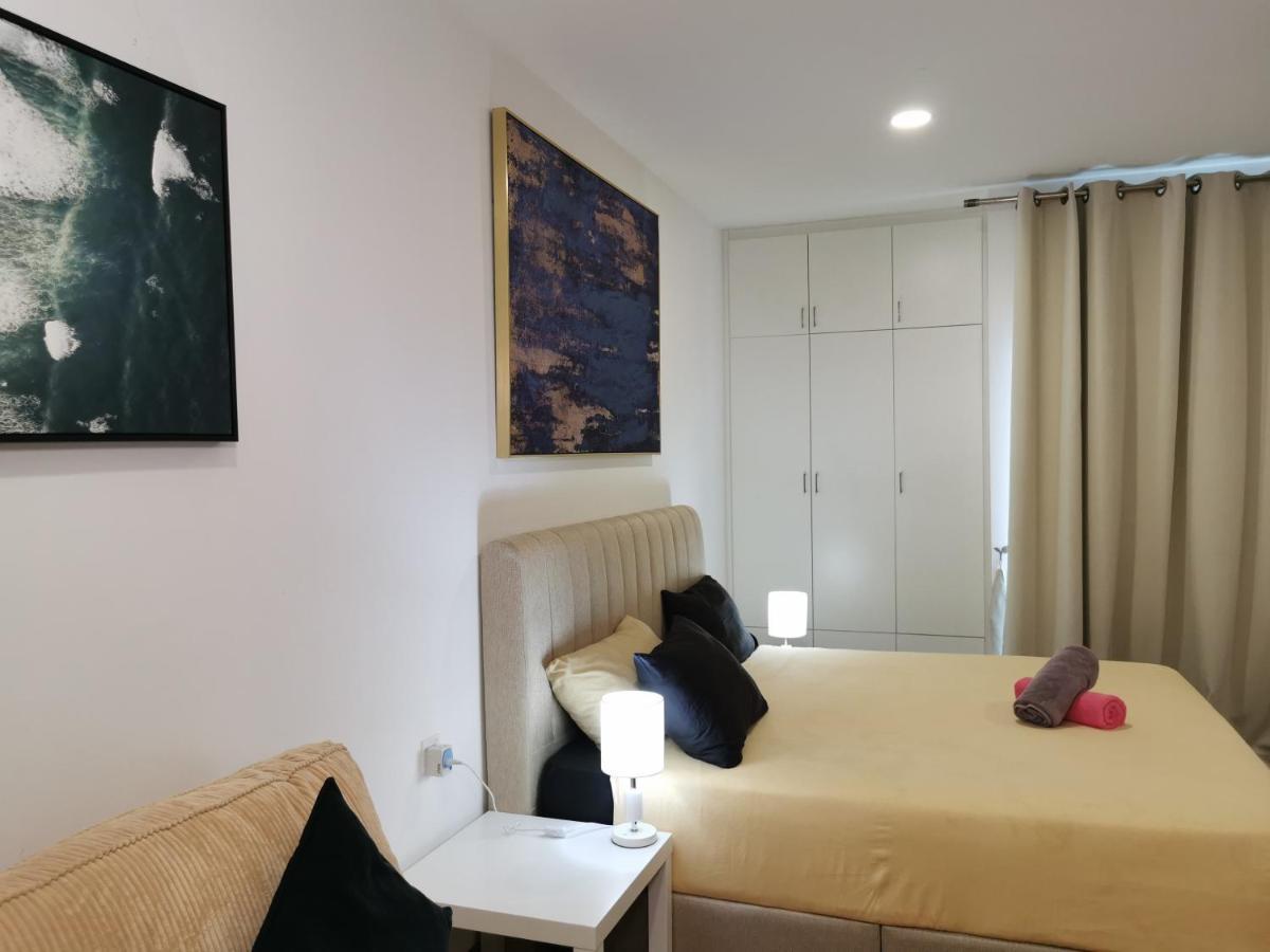 Apple Home 2 At Menara Simfoni, King Size Bed, Cheras, Nexflix, Wifi, Parking Seri Kembangan Bagian luar foto
