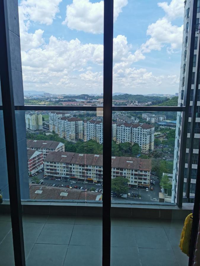 Apple Home 2 At Menara Simfoni, King Size Bed, Cheras, Nexflix, Wifi, Parking Seri Kembangan Bagian luar foto