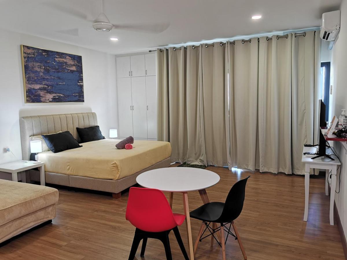 Apple Home 2 At Menara Simfoni, King Size Bed, Cheras, Nexflix, Wifi, Parking Seri Kembangan Bagian luar foto