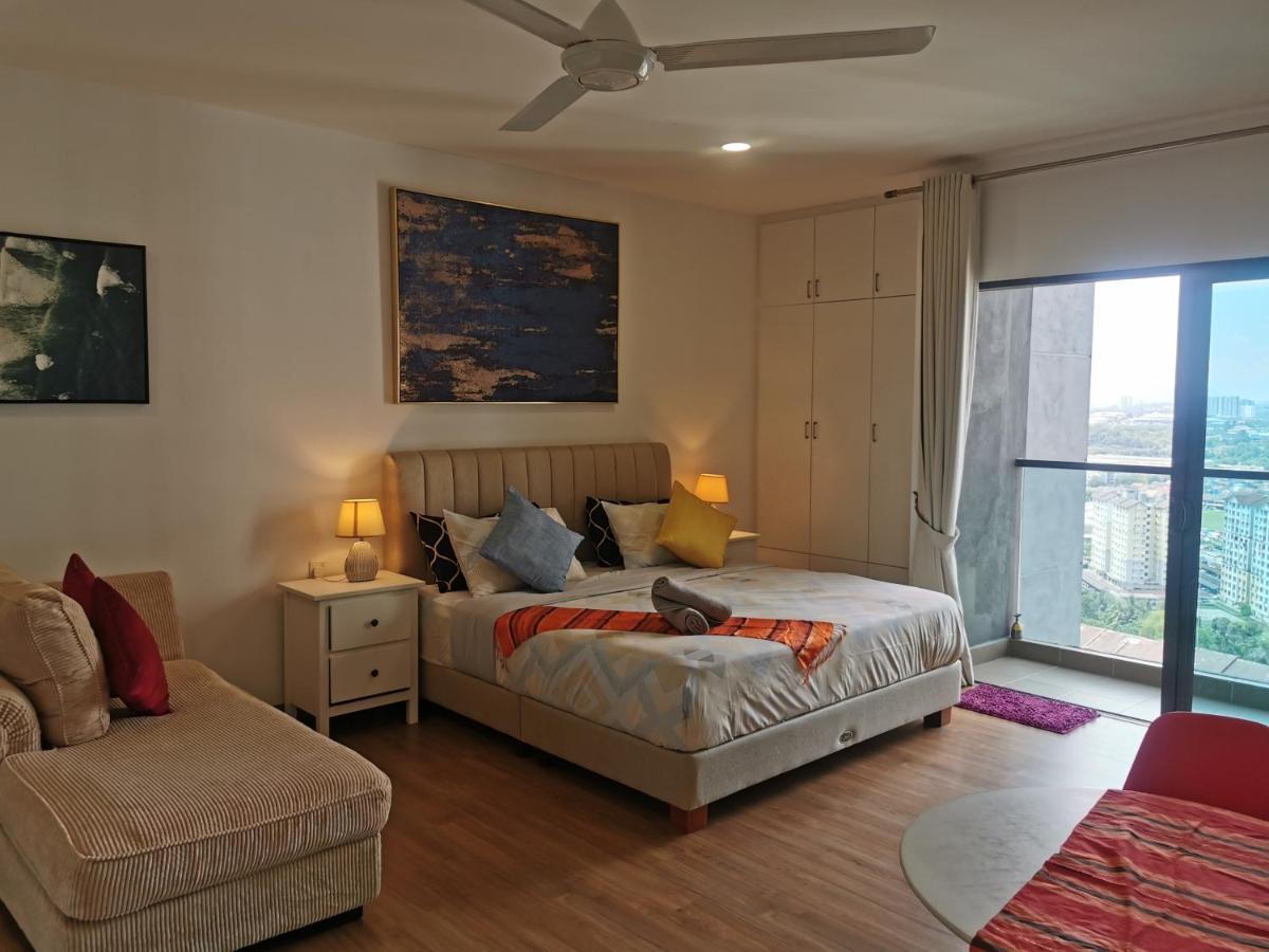 Apple Home 2 At Menara Simfoni, King Size Bed, Cheras, Nexflix, Wifi, Parking Seri Kembangan Bagian luar foto